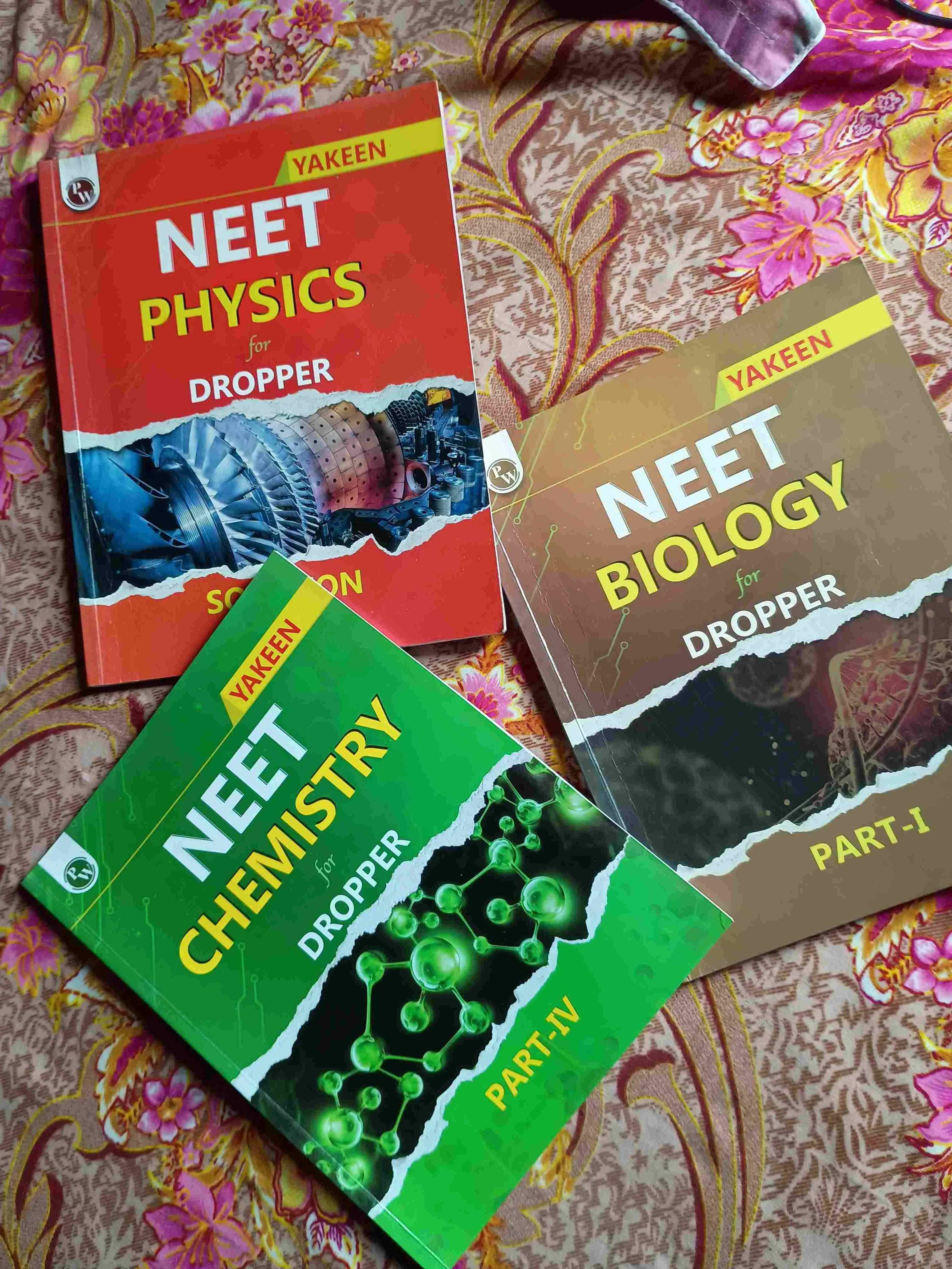 Yakeen Neet biology neet physics neet chemistry module